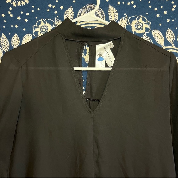 Blouse - Picture 2 of 6